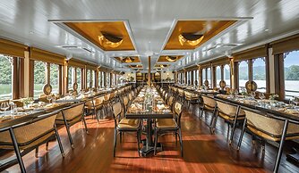 The Au Co Cruises