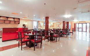 Silver Mounts Hotel