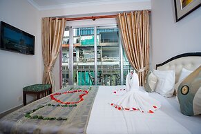 Silver Mounts Hotel