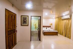 A&A Plaza Hotel