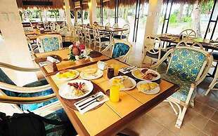 Sea Wind Resort