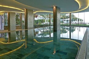 Sunrise Pearl Hotel & Spa