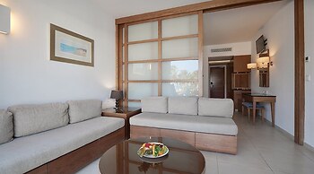 Sunrise Pearl Hotel & Spa