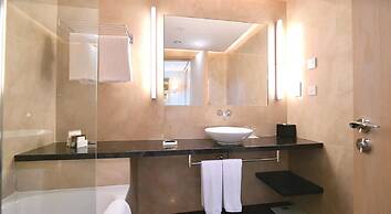 Sunrise Pearl Hotel & Spa