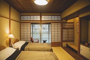 Hotel Hanakoyado