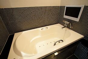 Hotel Allamanda