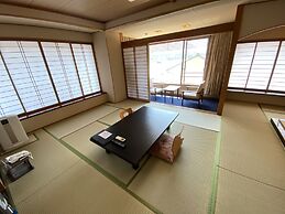 Hotel Miyarikyu