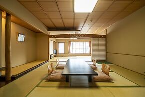Hotel Miyarikyu
