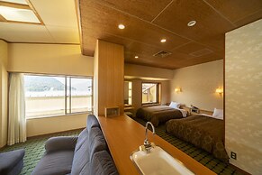 Hotel Miyarikyu