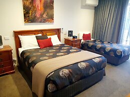 Addison Motor Inn