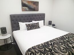 Addison Motor Inn