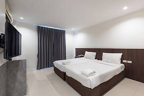 Grand Alpine Hotel
