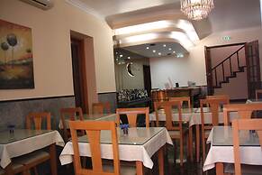 Hotel Quasar
