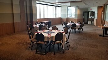 Canad Inns Destination Centre Health Sciences Centre