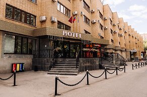Amaks Yubileinaya Hotel