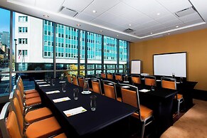Courtyard by Marriott Montreal Downtown