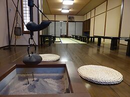 Minshuku Kuwataniya