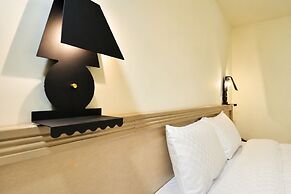 Bravo Hotel
