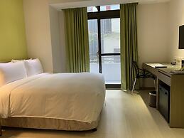 CHECK inn SELECT Hualien LinSen