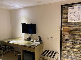 CHECK inn SELECT Hualien LinSen