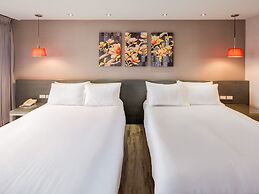 CHECK inn SELECT Hualien LinSen