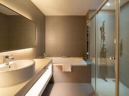 CHECK inn SELECT Hualien LinSen