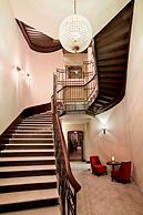 Astoria Hotel