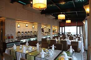 Flower Garden Hotel