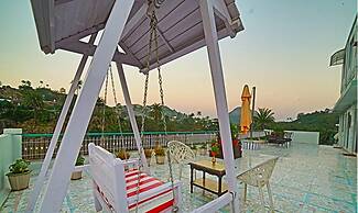 Hotel Karnavati