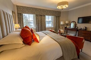 Storrs Hall Hotel