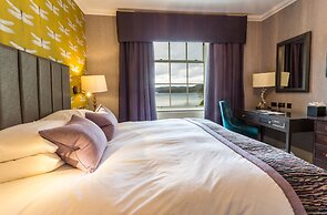 Storrs Hall Hotel