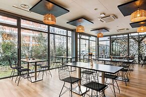 Q7 Lodge Lyon 7