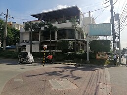 Airport Apartments Manila