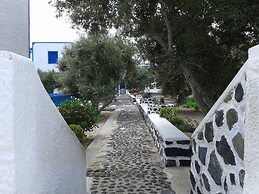 Perissa Hotel