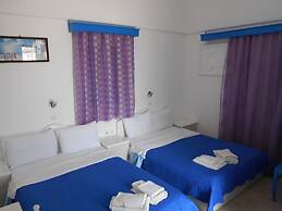 Perissa Hotel