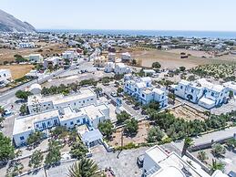 Perissa Hotel
