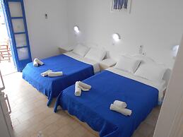 Perissa Hotel