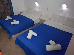 Perissa Hotel