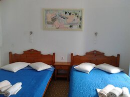 Perissa Hotel