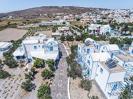 Perissa Hotel