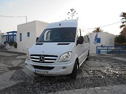 Perissa Hotel