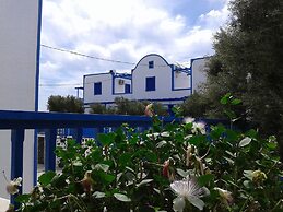 Perissa Hotel