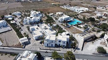 Perissa Hotel