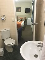 Sturt Motel