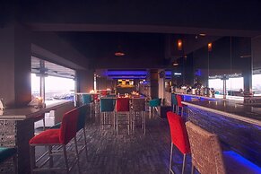 Hotel Ivory Tower