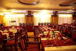 Joys Palace
