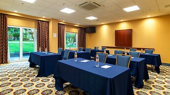Holiday Inn Express Hotel & Suites Cuernavaca by IHG