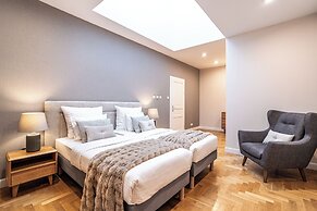 Venetian House Market Square Aparthotel