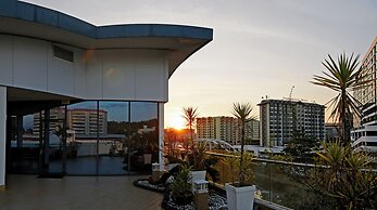 Oceania Hotel