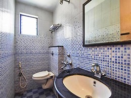 Hotel Blue Bird